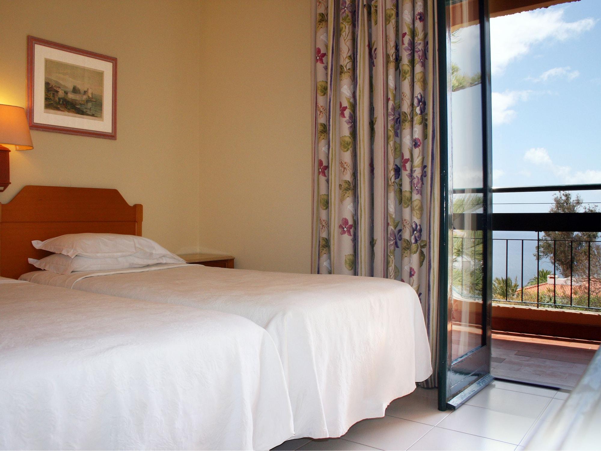 ดง เปโดร การาเชา Hotel คานีโซ ภายนอก รูปภาพ